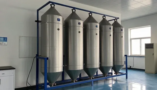应用服务:高效布袋除尘器技术参数选型关注点
